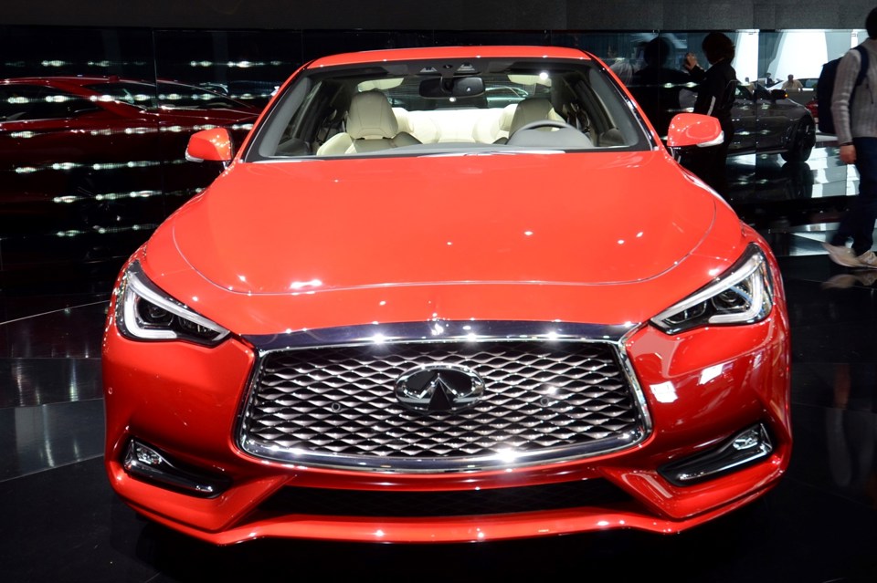 The Infiniti Q60 coupe